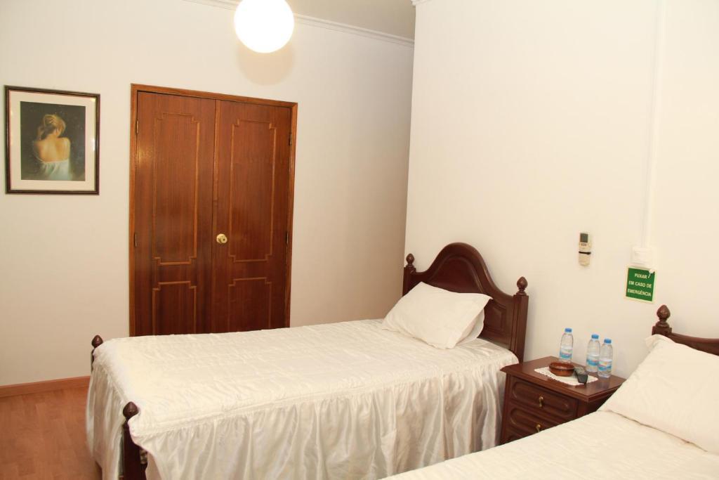Bed and Breakfast O Pelicano à Alfaiates Chambre photo